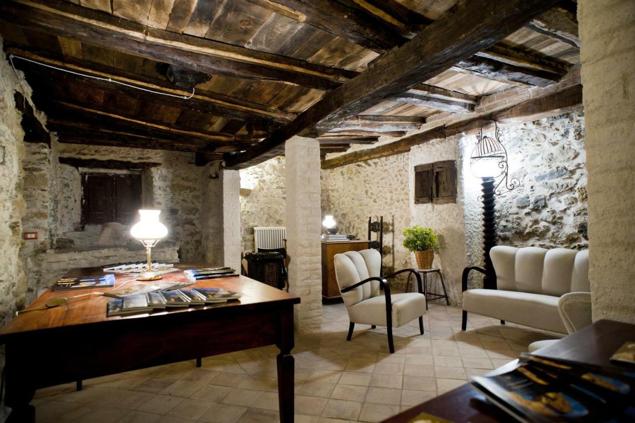 Отель Residenza D'Epoca Borgodifiume Фьюмефреддо-Бруцио Экстерьер фото