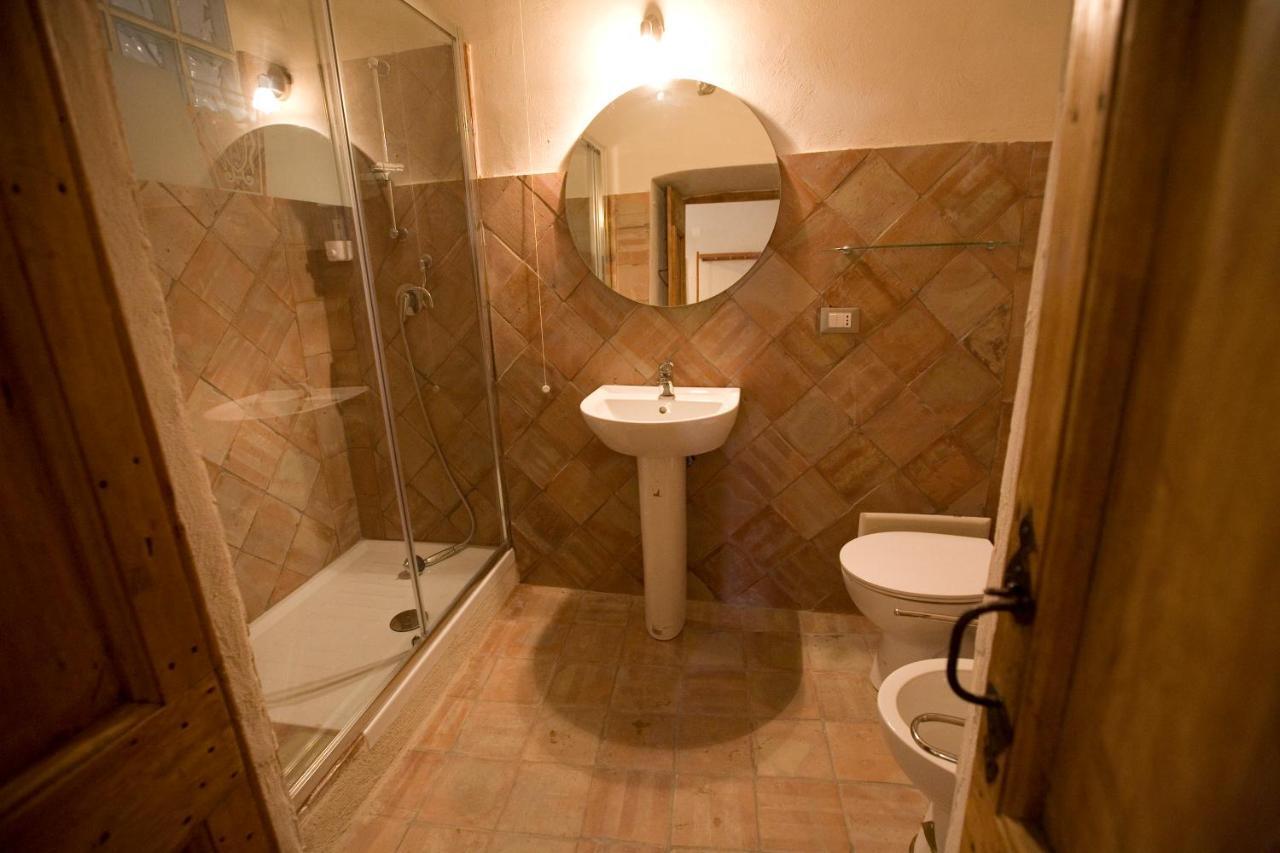 Отель Residenza D'Epoca Borgodifiume Фьюмефреддо-Бруцио Экстерьер фото